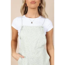 Petal And Pup Womens Shari Romper 8 Petal And Pup Womens Shari Romper -Petal and Pup Store GUEST 337f1959 8387 4d2c bd7c 341fb1e233f9