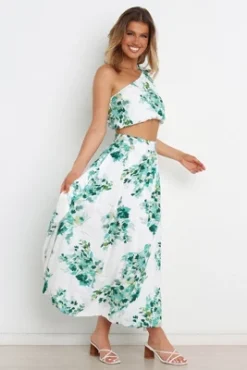 Petal And Pup Womens Laura Top -Petal and Pup Store GUEST 3a7959da d4ff 4ccf 8d9c af49ec7ca6cf