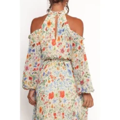 Petal And Pup Hilary Pleated Maxi Dress 6 Petal And Pup Hilary Pleated Maxi Dress -Petal and Pup Store GUEST 4c649bef 1f61 4e39 bb72 704000c16b47