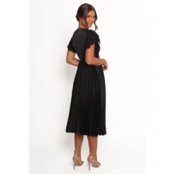 Petal And Pup Nova Flutter Sleeve Dress