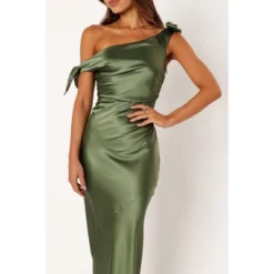 Petal And Pup Womens Selma Off Shoulder Maxi Dress 9 Petal And Pup Womens Selma Off Shoulder Maxi Dress -Petal and Pup Store GUEST 93d817e4 7453 40c7 a869 5c0cdaf4f1a4